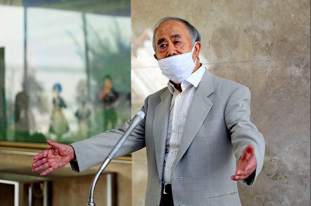 很多观众对猎鹰这个角色并不太了解,甚至在《美国队长3》当中被观众戏称为“人形无人机驾驶员”,只是一个平凡退伍军人,没有超能力。
